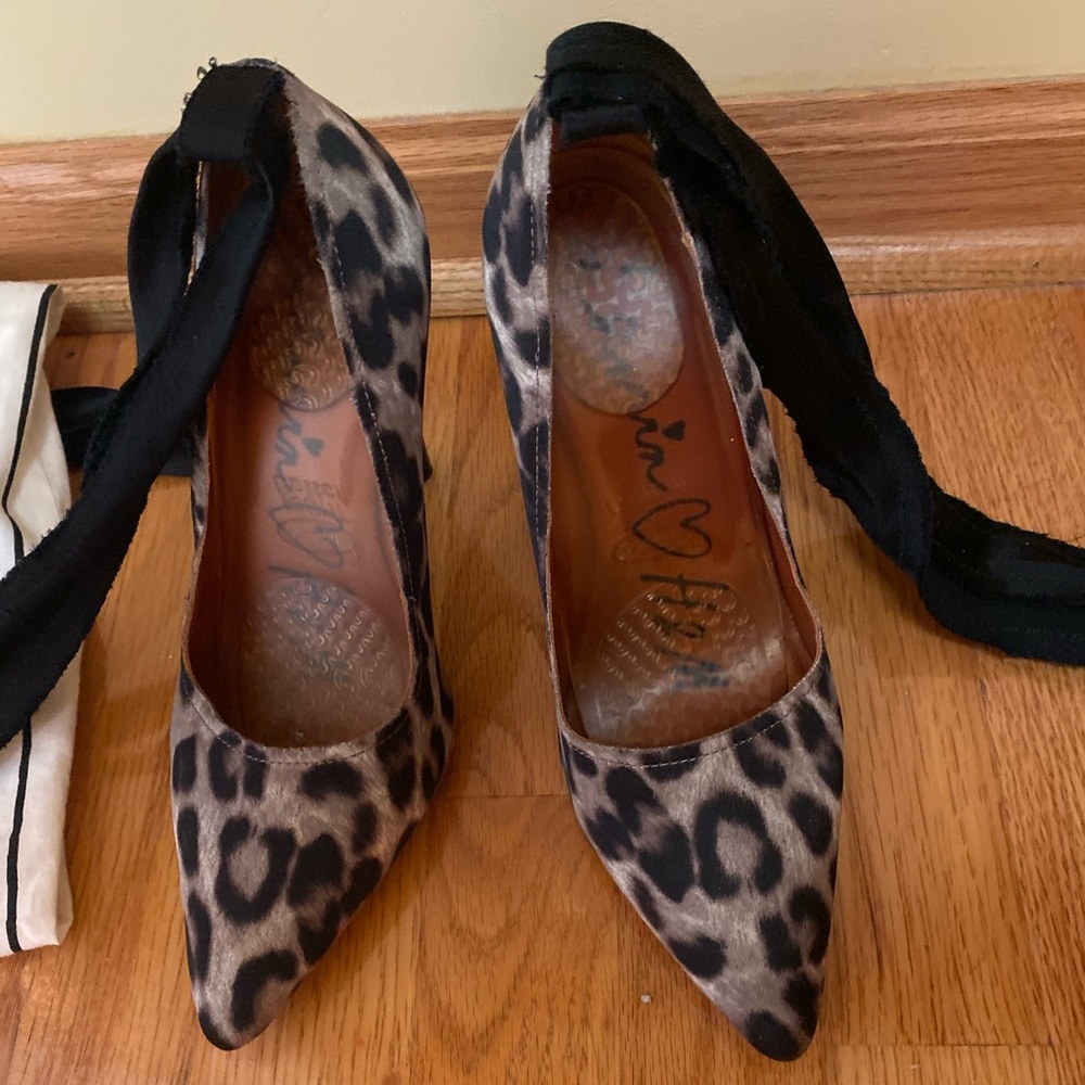 Lanvin X H & M Leopard Satin Strap Pumps w/Stone